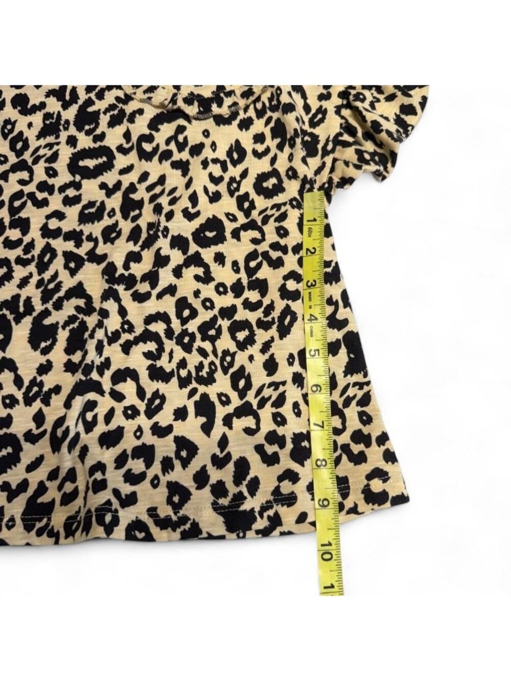 3/$20 Leopard Print Ruffled Flutter Sleeve Blouse Top Women's Small Summer - Picture 7 of 7